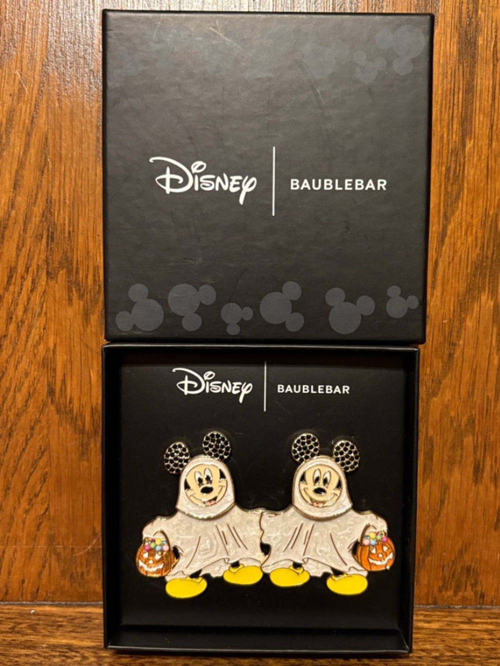 NIB-Baublebar-Mickey Mouse-2 Tier Halloween 👻 Ghost-Dangle-Post-Back Earrings